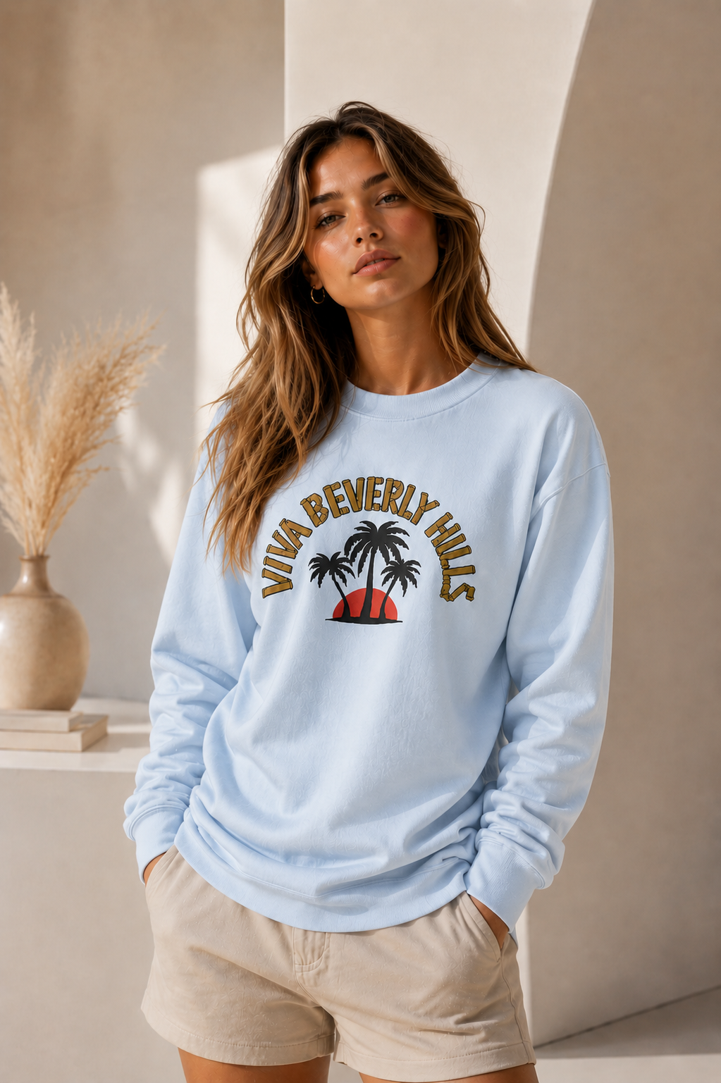 Viva Beverly Hills Palm Sunset Graphic Crewneck Sweatshirt | Women Category | Boutique LH Montréal