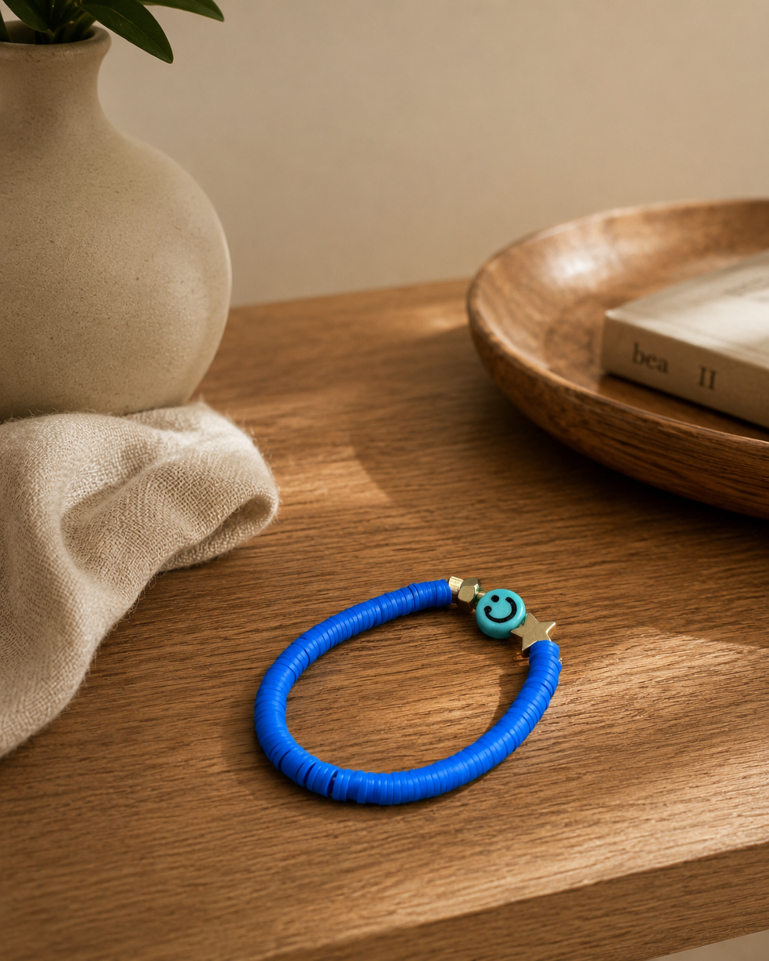 Stretch Smiley Bead Bracelet – Royal Blue | Boutique LH Montréal