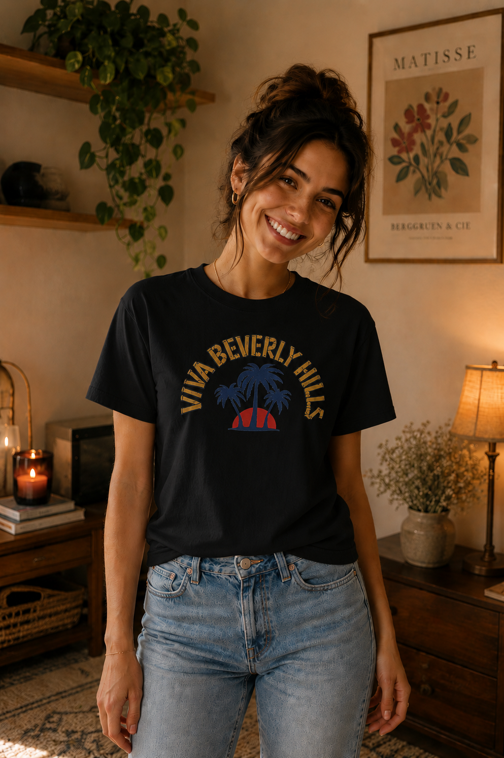 Viva Beverly Hills Palm Sunset Graphic T-Shirt | Women Category | Boutique LH Montréal