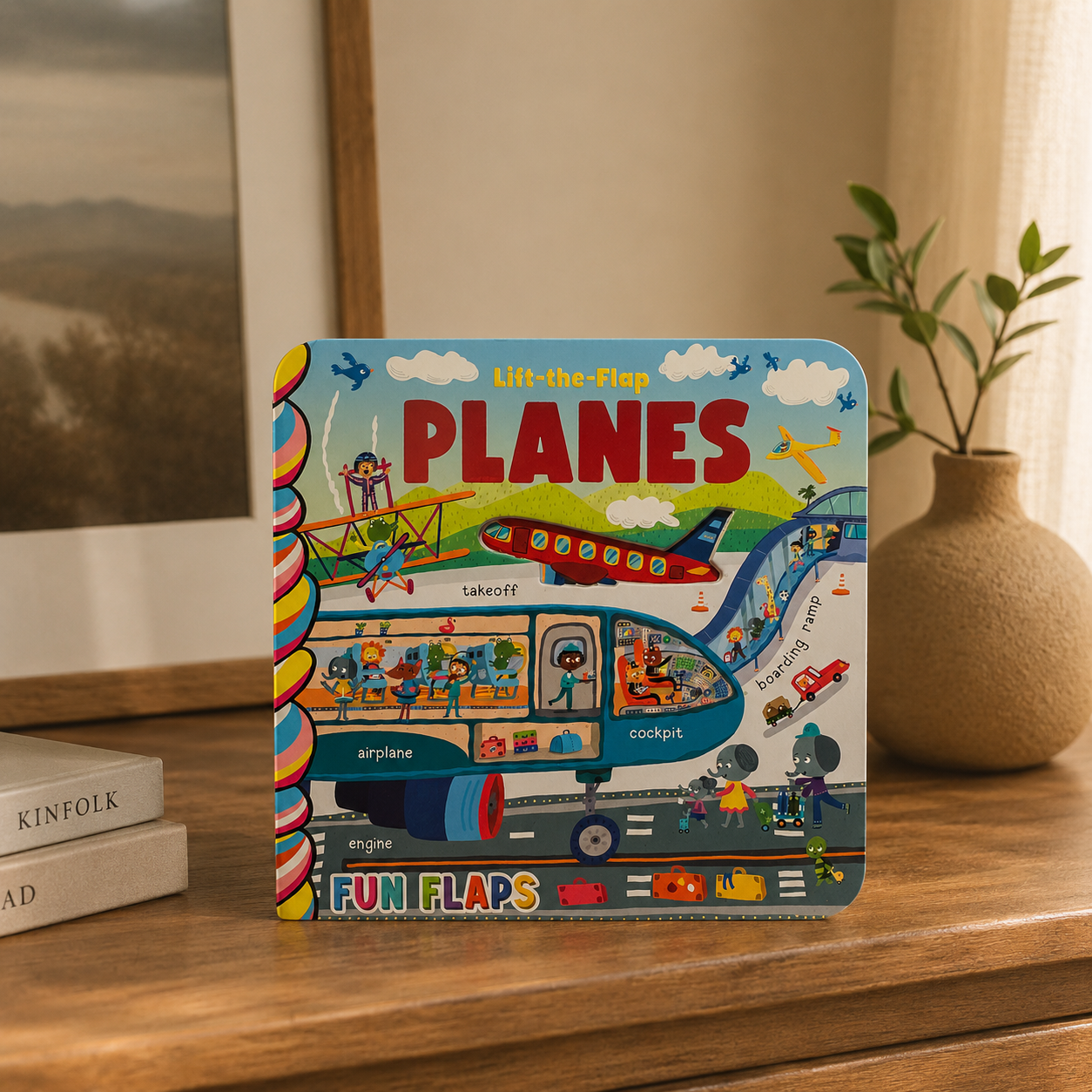 Lift-the-Flap Planes Board Book | Boutique LH Montréal